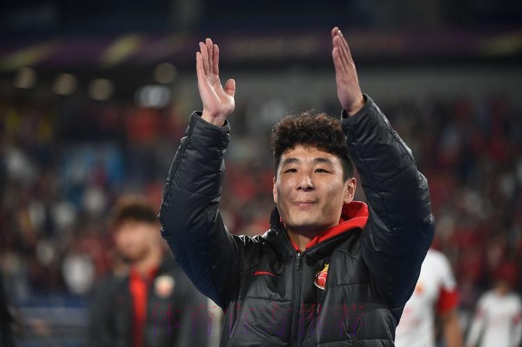 新华社专访武磊:愿意带伤出战,承担更多责任 新华社专访武磊:愿意带伤出战,承担更多责任